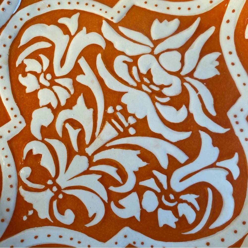 Set Of 4 Pottery Barn Discontinued Orange Baroque Dessert Salad Lunch Plate 8.5”